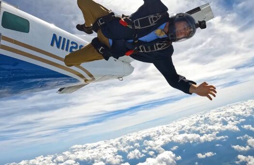 "Hugh Joyce" dives out of airplane